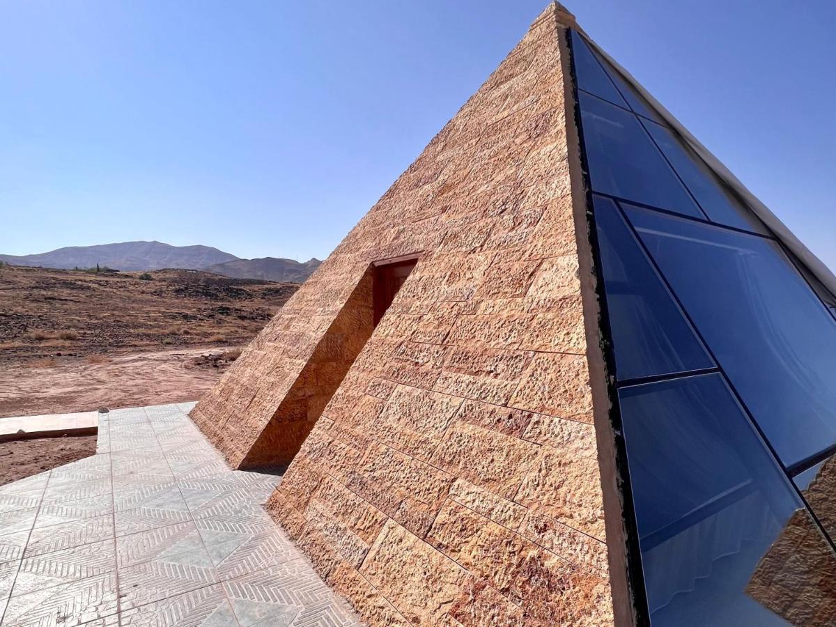 Deadsea Octagon Hotel Мадаба Екстериор снимка