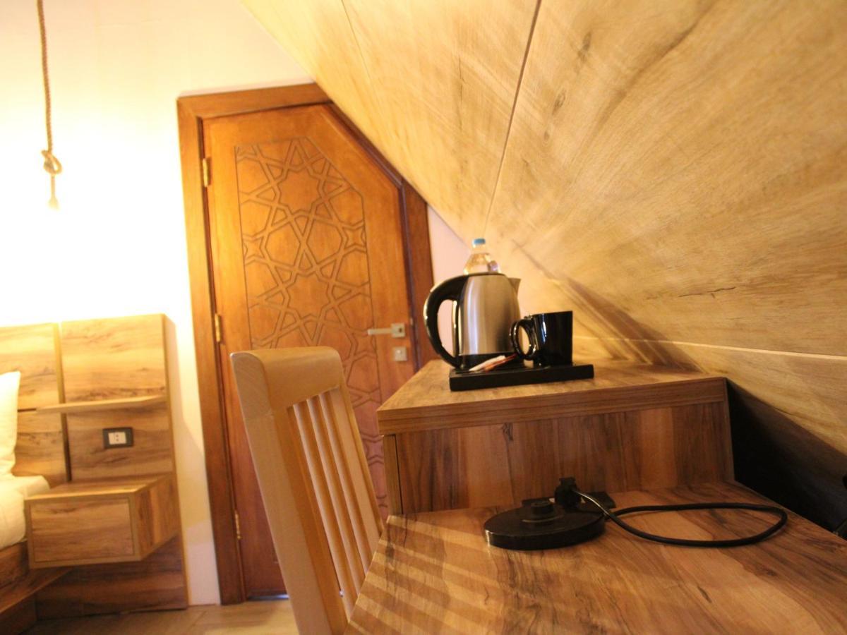 Deadsea Octagon Hotel Мадаба Екстериор снимка